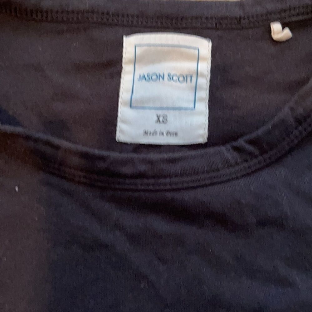 Jason Scott Tee XS  - Picture 2 of 3